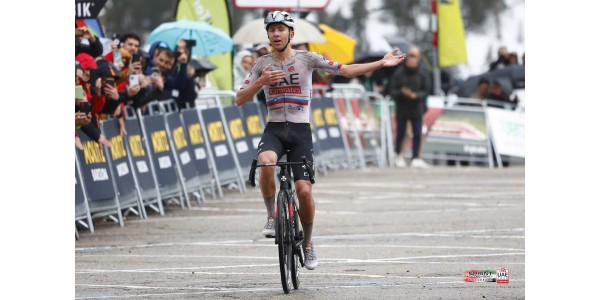 Rundvisning i Catalunya, Miracle in the Rain i Pogača